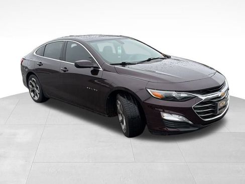Used 2021 Chevrolet Malibu LT image 4