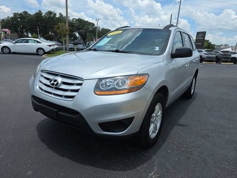 Used 2010 Hyundai Santa Fe GLS AWD/4WD image 2