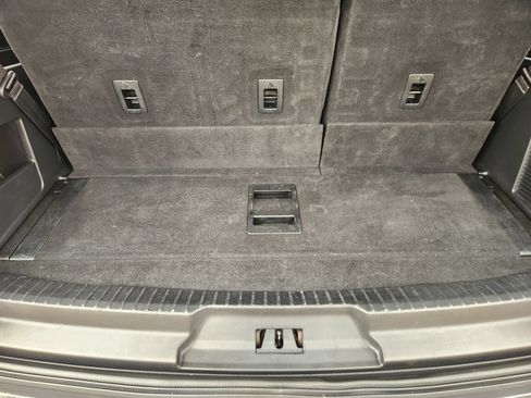Used 2021 Ford Expedition XLT AWD/4WD image 31
