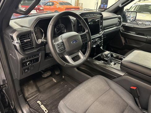 Used 2023 Ford F150 XLT w/ Equipment Group 302A High image 27