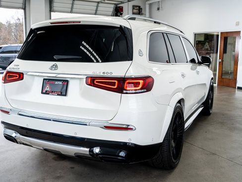 Used 2021 Mercedes-Benz Maybach GLS 600 Maybach GLS 600 image 28
