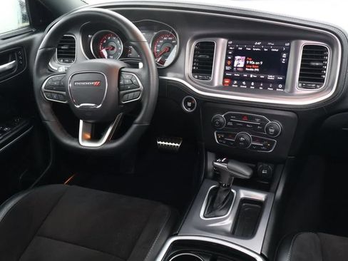 Used 2022 Dodge Charger Scat Pack RWD image 10