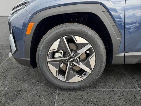New 2025 Hyundai Tucson SEL image 9