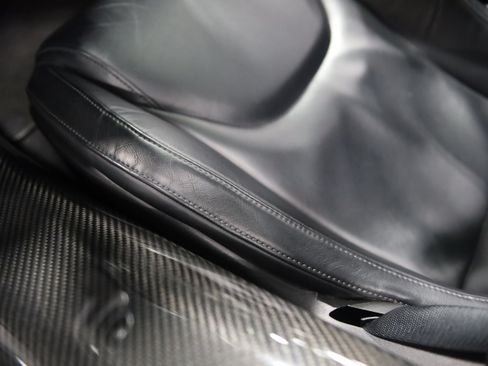 Used 2023 McLaren GT RWD image 19