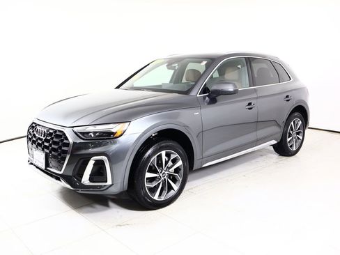 Used 2023 Audi Q5 2.0T Premium image 11