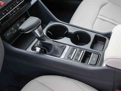 New 2026 Hyundai Sonata SE FWD image 20
