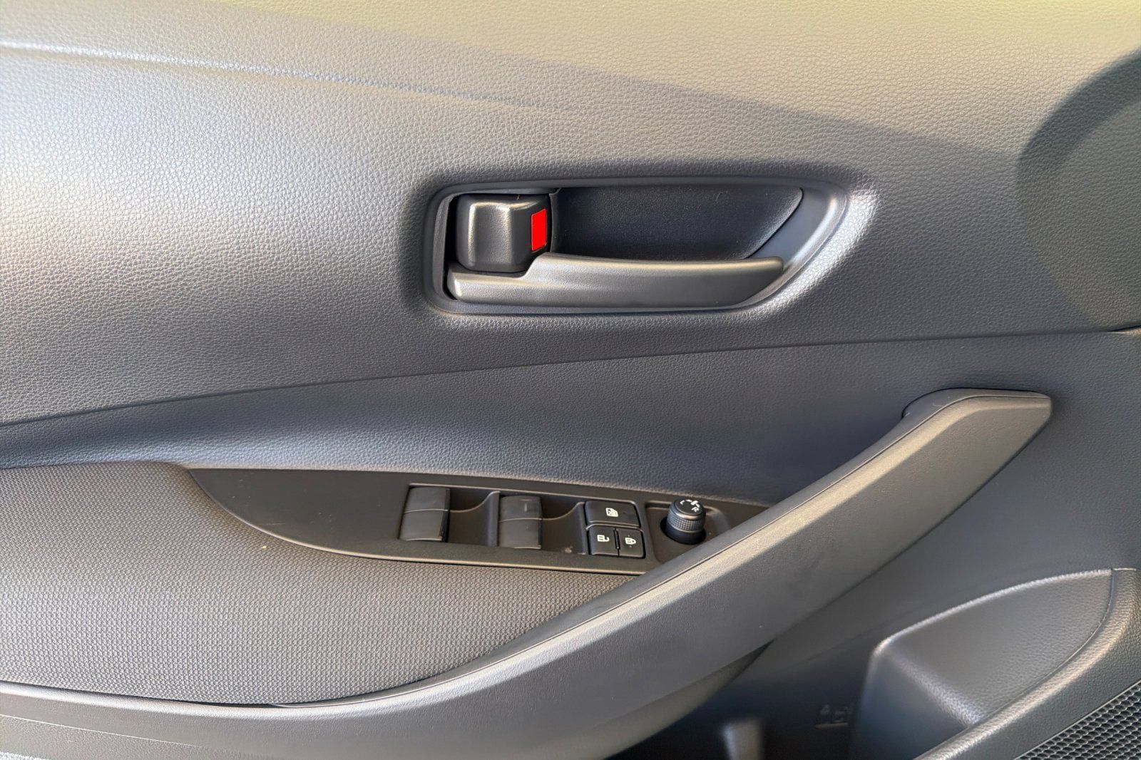 New 2026 Toyota Corolla LE w/ LE Premium Package FWD image 10