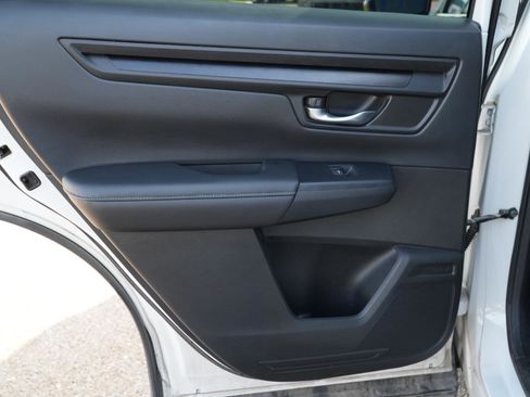 Used 2024 Honda CR-V EX image 16