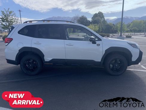 Used 2024 Subaru Forester Wilderness w/ Wilderness Package AWD/4WD image 18