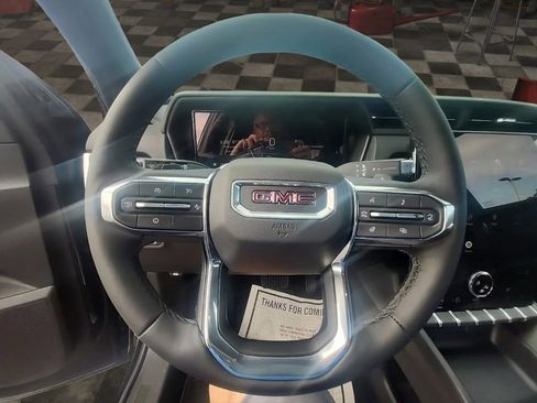 New 2026 GMC Terrain Elevation image 46