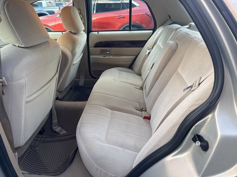 Used 2008 Mercury Grand Marquis GS image 15