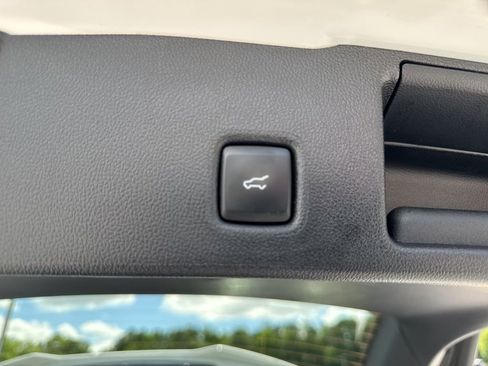 Used 2024 Ford Escape ST-Line image 26