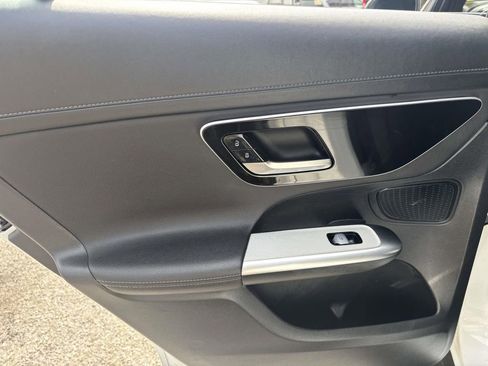 Used 2025 Mercedes-Benz GLC 43 AMG 4MATIC image 21