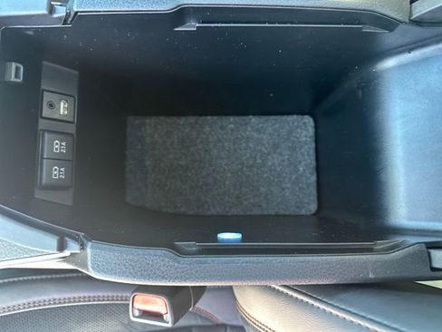 Used 2020 Toyota Avalon XSE w/ All Weather Liner Package FWD image 25