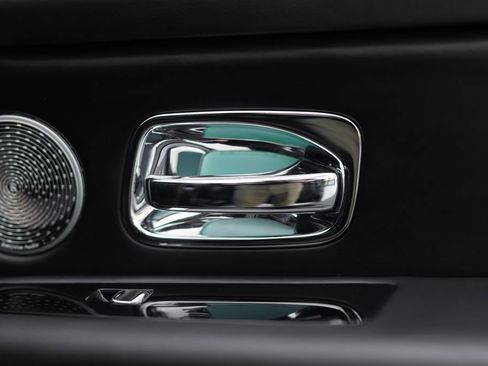 Used 2023 Rolls-Royce Cullinan Black Badge w/ Leather Finishing Pack AWD/4WD image 29