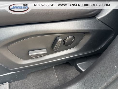 Used 2023 Ford Explorer XLT w/ Equipment Group 202A AWD/4WD image 11