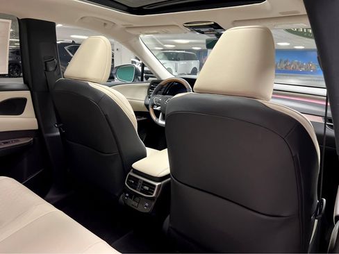 Certified 2026 Lexus RX 350 w/ Convenience Package AWD/4WD image 22