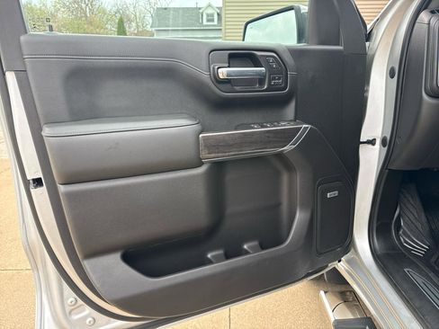 Used 2020 Chevrolet Silverado 1500 LTZ image 13