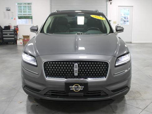 Used 2022 Lincoln Nautilus Reserve w/ Monochromatic Package image 3
