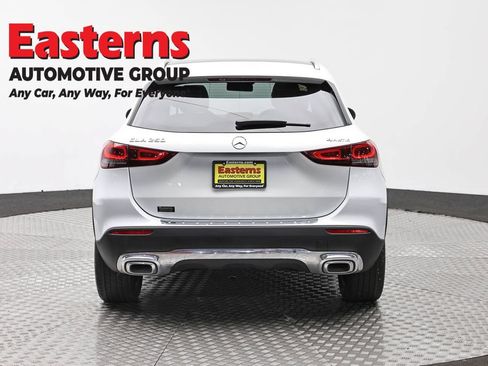 Used 2023 Mercedes-Benz GLA 250 4MATIC w/ Premium Package image 6