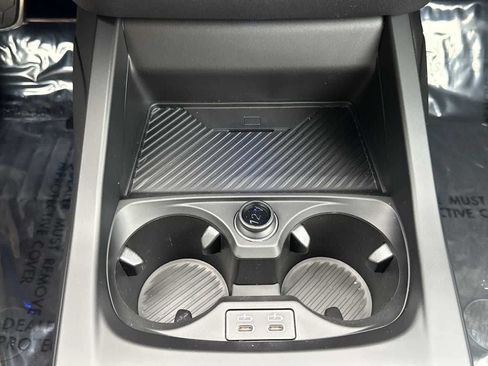 Used 2026 BMW M235i xDrive w/ Technology Package AWD/4WD image 32