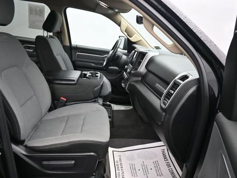 Used 2019 RAM 1500 Big Horn AWD/4WD image 7