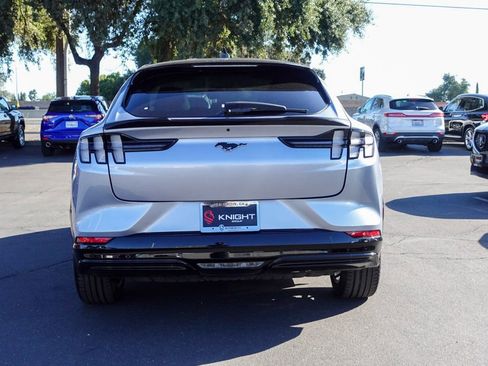 Used 2022 Ford Mustang Mach-E Premium image 6