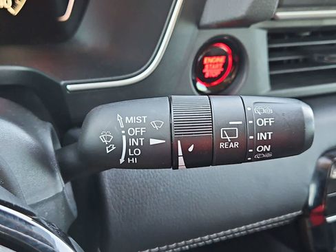 Used 2024 Honda Pilot EX-L image 28