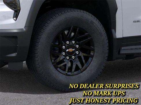 New 2026 Chevrolet Silverado EV W/T image 9