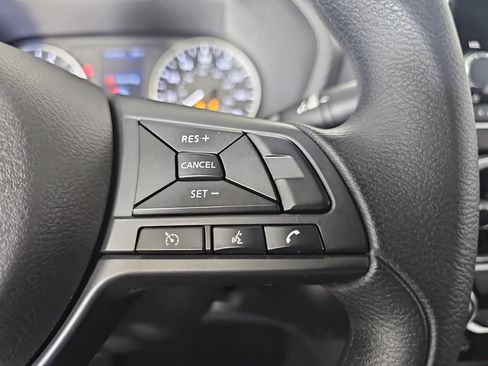 Certified 2025 Nissan Sentra S FWD image 17
