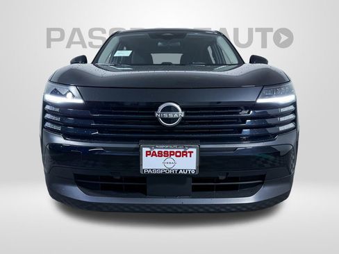 Certified 2025 Nissan Kicks SV image 3