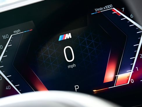 Used 2025 BMW 430i Coupe w/ M Sport Package image 23