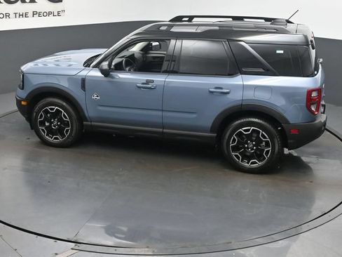 Used 2025 Ford Bronco Sport Outer Banks w/ Outer Banks Tech Package+ AWD/4WD image 43