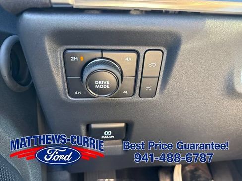 New 2026 Ford Expedition Platinum w/ Stealth Appearance Package AWD/4WD image 28