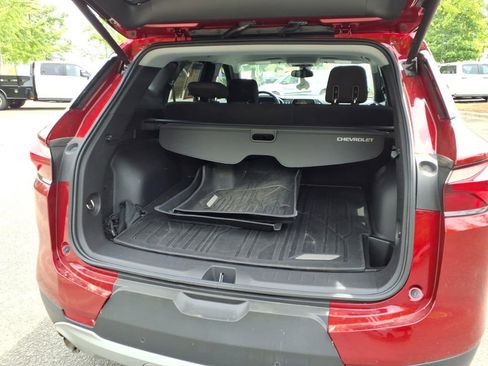 Certified 2021 Chevrolet Blazer LT FWD image 30