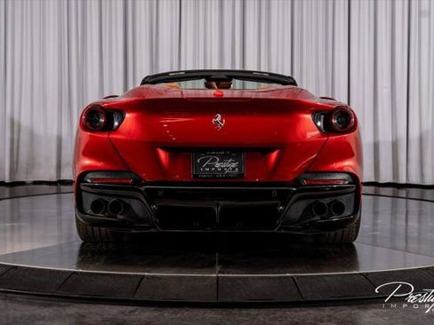 Used 2022 Ferrari Portofino M RWD image 22