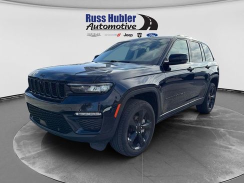 Used 2024 Jeep Grand Cherokee Limited w/ Luxury Tech Group II AWD/4WD image 1