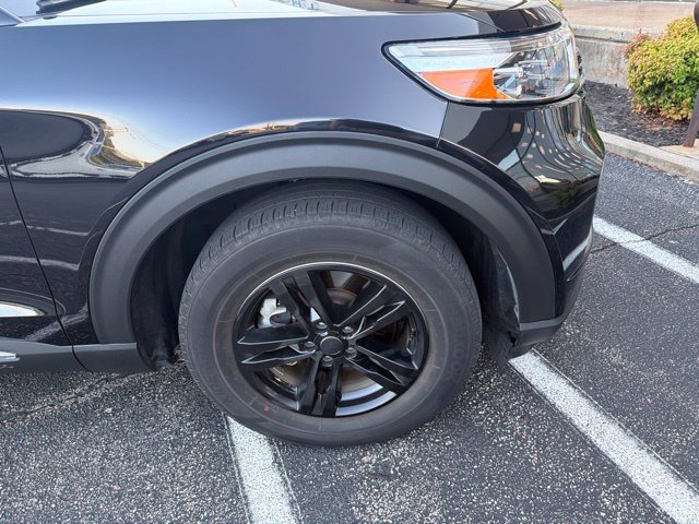 Used 2022 Ford Explorer XLT w/ Equipment Group 202A RWD image 5
