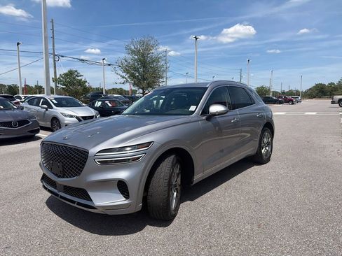 Used 2025 Genesis GV70 2.5T AWD/4WD image 3