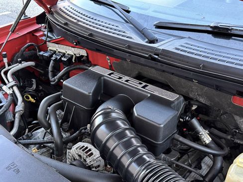 Used 2010 Ford F150 Raptor AWD/4WD image 35