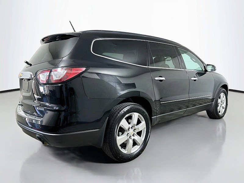 Used 2017 Chevrolet Traverse Premier FWD image 7