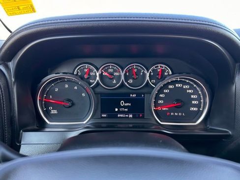 Used 2021 Chevrolet Silverado 2500 LTZ w/ LTZ Convenience Package AWD/4WD image 19