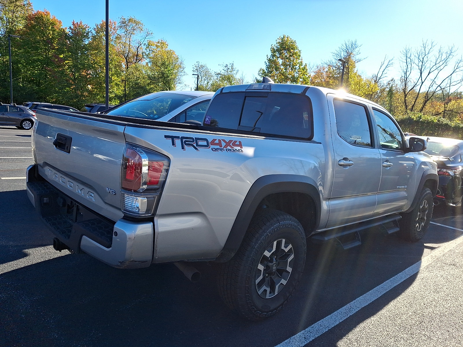 Certified 2023 Toyota Tacoma TRD Off-Road w/ Technology Package AWD/4WD image 4