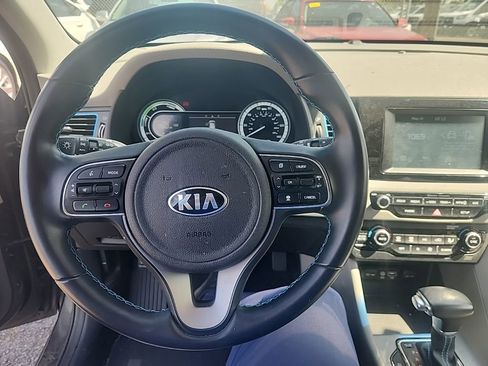 Used 2019 Kia Niro LX FWD image 20