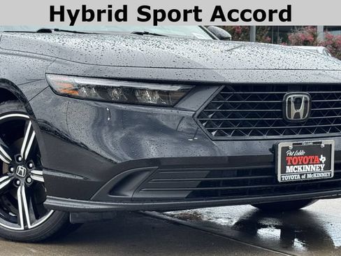 Used 2024 Honda Accord Sport image 3