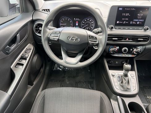 Used 2023 Hyundai Kona SEL FWD image 13