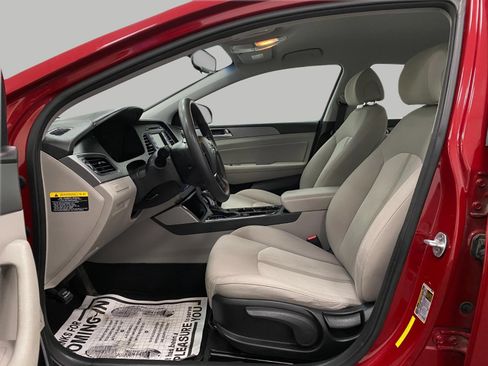 Used 2016 Hyundai Sonata SE FWD image 28