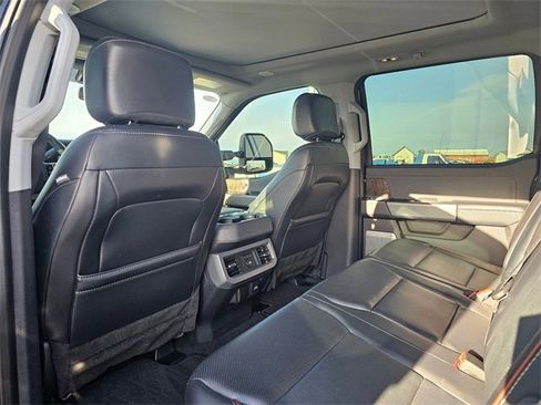 Used 2024 Ford F250 Lariat w/ Lariat Ultimate Package image 11