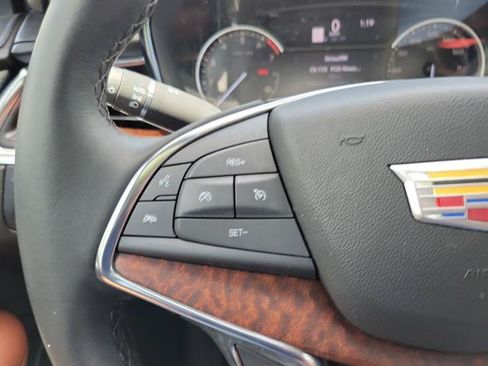 Certified 2023 Cadillac XT5 Premium Luxury FWD image 58