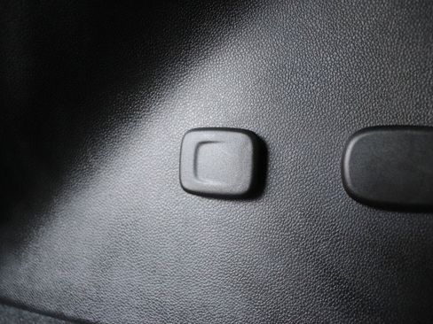 Used 2023 Cadillac XT6 Premium Luxury image 60